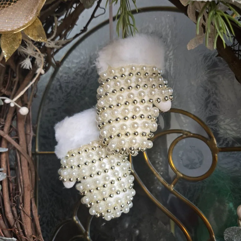 Golden Winter Wreath